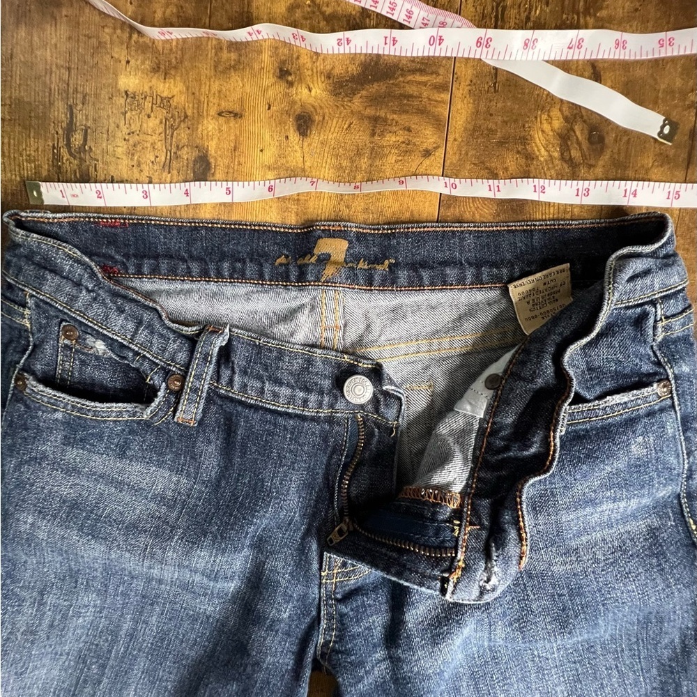 Seven, For All Mankind, SZ 30, blue jeans with amber jeweled signature pockets. - Picture 9 of 11